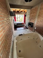 Casa Ndomi Valle de Bravo