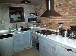 Casa Ndomi Valle de Bravo