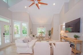 Charming 2 Bed 2 Bath Home Near Ocean Creek Golf Course
