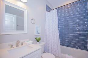 Charming 2 Bed 2 Bath Home Near Ocean Creek Golf Course