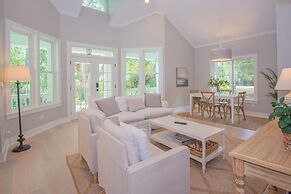 Charming 2 Bed 2 Bath Home Near Ocean Creek Golf Course