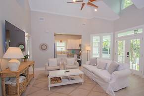 Charming 2 Bed 2 Bath Home Near Ocean Creek Golf Course