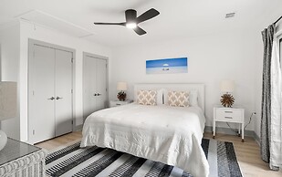 401 Captain John Fripp Villa