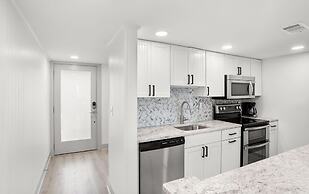 401 Captain John Fripp Villa