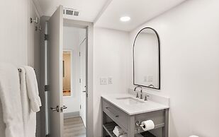 401 Captain John Fripp Villa