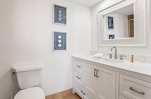 409 Captain John Fripp Villa