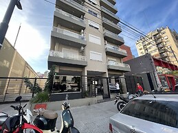 Modern Studio With Open Views, Pool, and 24-hour Security