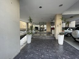 Modern Studio With Open Views, Pool, and 24-hour Security