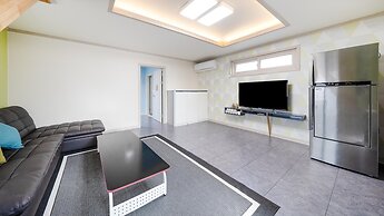 Boeryeong Rainbow Oceanview Pension