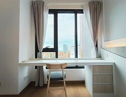 Lucentia Residence by Moonlight Park