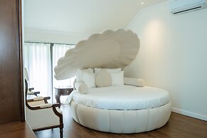 Royal Duong Noi Hotel