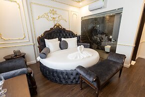 Royal Duong Noi Hotel