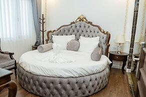 Royal Duong Noi Hotel