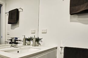 Mega Style Apartments - The Marc