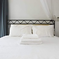 The Landmark Boutique Hotel