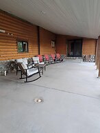 Grandote Lodge