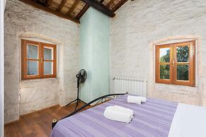 Villa Damiana in Domijani i