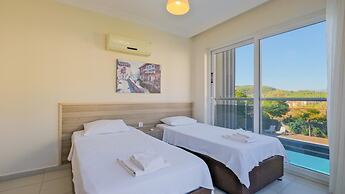 Orka Crystal Villa in Oludeniz