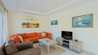 Orka Crystal Villa in Oludeniz