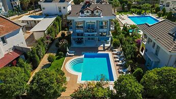 Orka Crystal Villa in Oludeniz