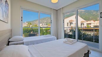 Orka Crystal Villa in Oludeniz