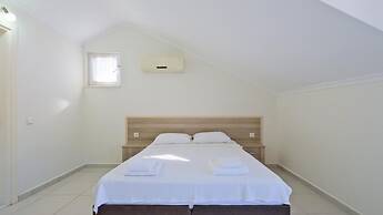 Orka Crystal Villa in Oludeniz