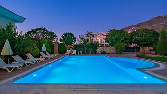 Orka Crystal Villa in Oludeniz