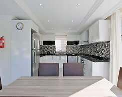 Orka Crystal Villa in Oludeniz