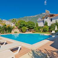Orka Crystal Villa in Oludeniz