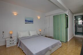 Cherry Cottage in Skopelos