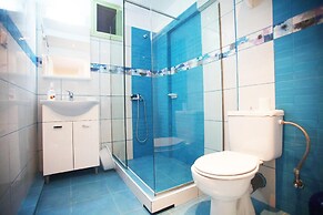 Cherry Cottage in Skopelos