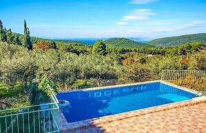Cherry Cottage in Skopelos