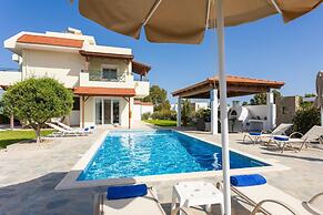 Hermione Villa in Gennadi