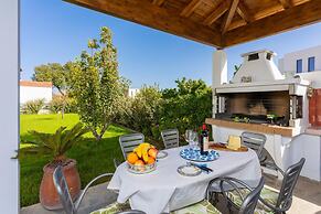 Hermione Villa in Gennadi