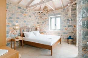 Villa Dioni Tria in Ditiki Mani