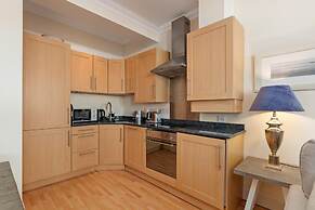 Bryn Y Mor - Tenby Apartment Sea Views