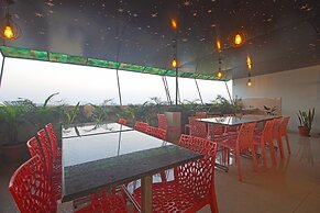 Hotel NS Royal Emirates