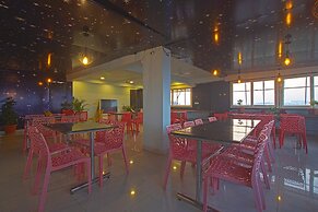 Hotel NS Royal Emirates