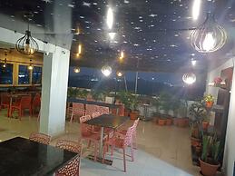 Hotel NS Royal Emirates