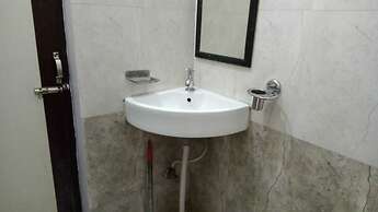 Varuna Palace Homestay