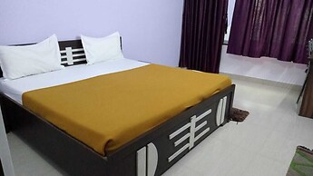 Varuna Palace Homestay