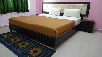 Varuna Palace Homestay