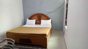 Varuna Palace Homestay