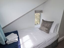 No. 9 On The Riverbank