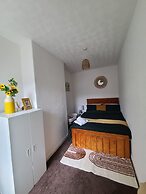 2bedroomhouse/manchester/sleeps5/wifi