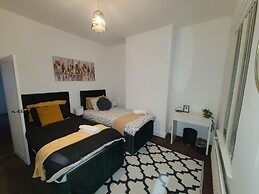 2bedroomhouse/manchester/sleeps5/wifi