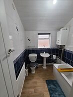 2bedroomhouse/manchester/sleeps5/wifi