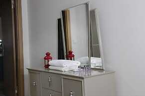 Solo Suites Hotel