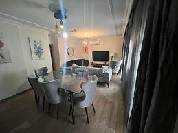 Solo Suites Hotel