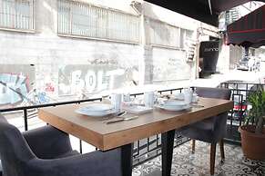 Solo Suites Hotel